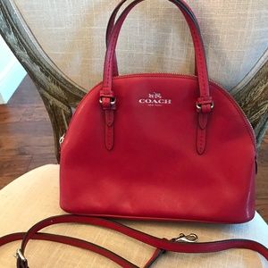 Small Coach crossbody purse